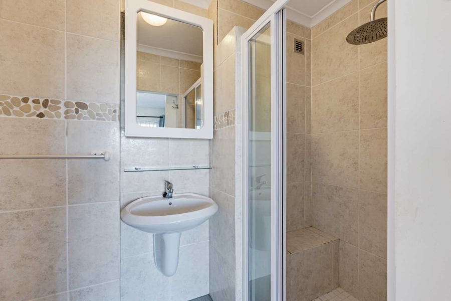 2 Bedroom Property for Sale in Royal Ascot Western Cape